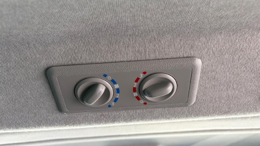 RABLJENO VOZILO RENAULT TRAFIC 2,0 DCI ZEN Mehanički mjenjač DIESEL 224608