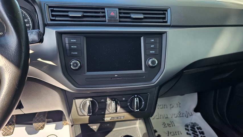 RABLJENO VOZILO SEAT IBIZA C-556003. 1,0 I Mehanički mjenjač BENZIN 224471