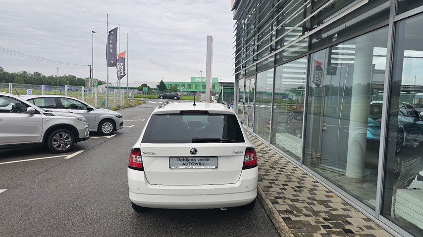 RABLJENO VOZILO ŠKODA FABIA 1,0 Automatski mjenjač BENZIN 224411