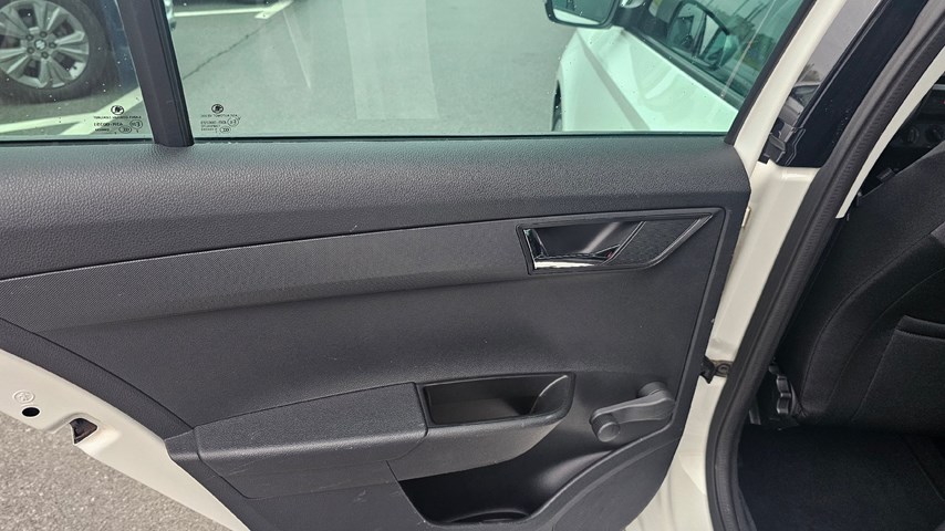 RABLJENO VOZILO ŠKODA FABIA 1,0 Automatski mjenjač BENZIN 224411