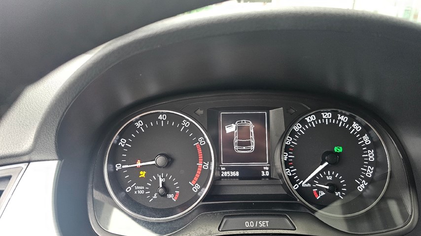RABLJENO VOZILO ŠKODA FABIA 1,0 Automatski mjenjač BENZIN 224411