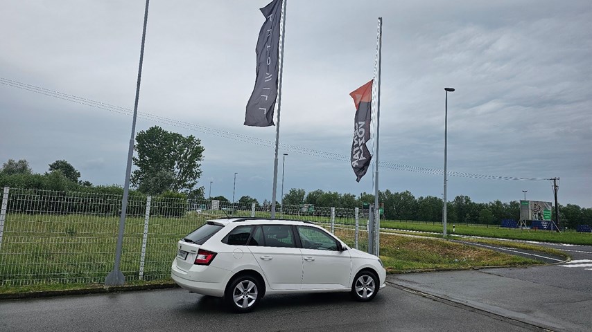 RABLJENO VOZILO ŠKODA FABIA 1,0 Automatski mjenjač BENZIN 224411