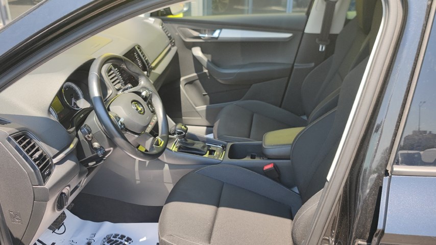 RABLJENO VOZILO ŠKODA KAROQ 2,0 TDI AT Automatski mjenjač DIESEL 100238