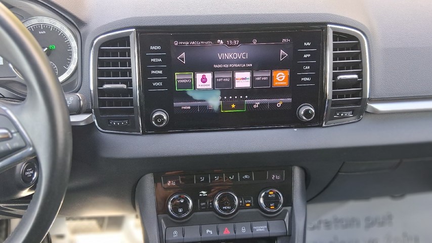 RABLJENO VOZILO ŠKODA KAROQ 2,0 TDI AT Automatski mjenjač DIESEL 100238