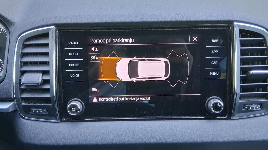 RABLJENO VOZILO ŠKODA KAROQ 2,0 TDI Mehanički mjenjač DIESEL 100239