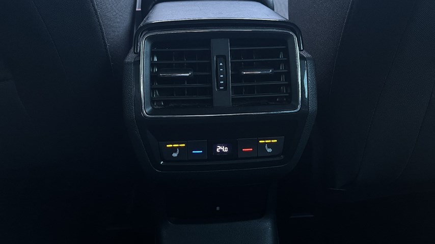 RABLJENO VOZILO ŠKODA KAROQ CLEVER 2,0 TDI AT Automatski mjenjač DIESEL 100244