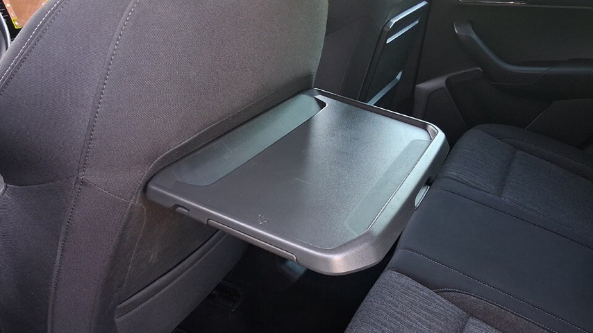 RABLJENO VOZILO ŠKODA KAROQ CLEVER 2,0 TDI AT Automatski mjenjač DIESEL 100244