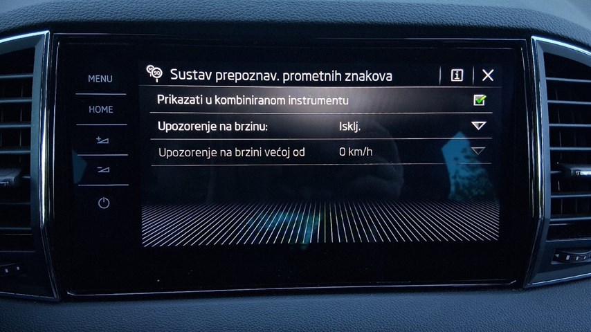 RABLJENO VOZILO ŠKODA KAROQ CLEVER 2,0 TDI AT Automatski mjenjač DIESEL 100244