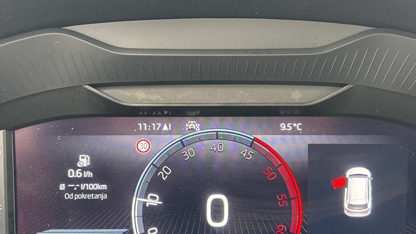 RABLJENO VOZILO ŠKODA KAROQ TOUR 2,0 TDI Mehanički mjenjač DIESEL 100249