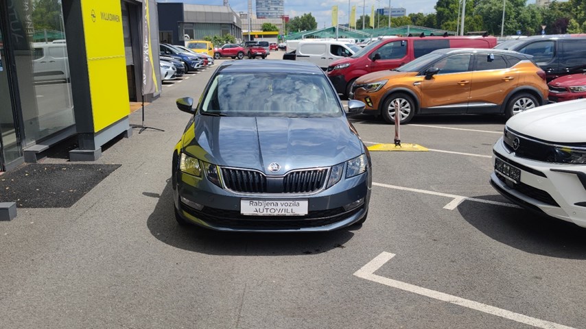 RABLJENO VOZILO ŠKODA OCTAVIA 1,6 TDI Mehanički mjenjač DIESEL 224425