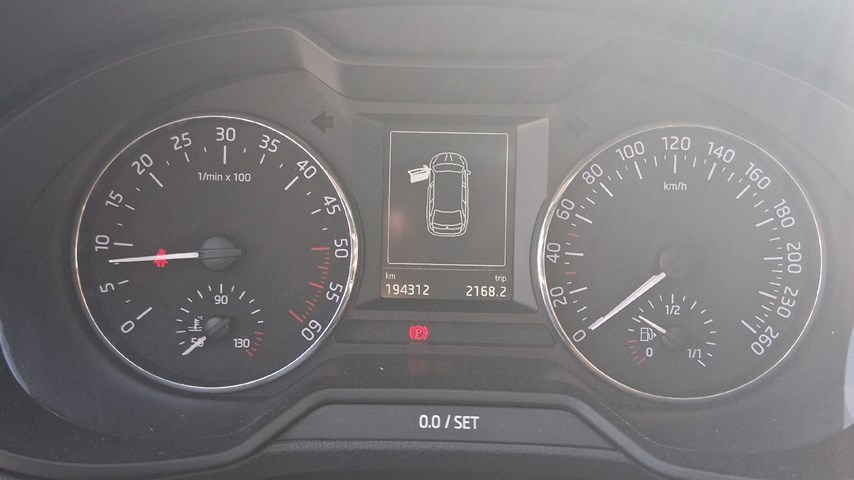 RABLJENO VOZILO ŠKODA OCTAVIA 1,6 TDI Mehanički mjenjač DIESEL 20932