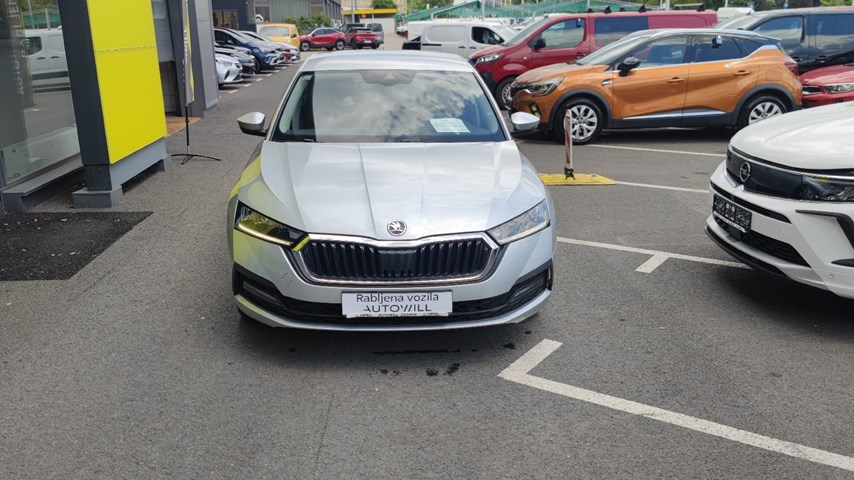 RABLJENO VOZILO ŠKODA OCTAVIA 2,0 TDI Mehanički mjenjač DIESEL 224406