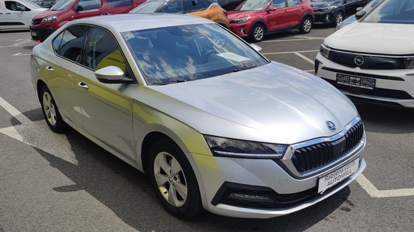 RABLJENO VOZILO ŠKODA OCTAVIA 2,0 TDI Mehanički mjenjač DIESEL 224406