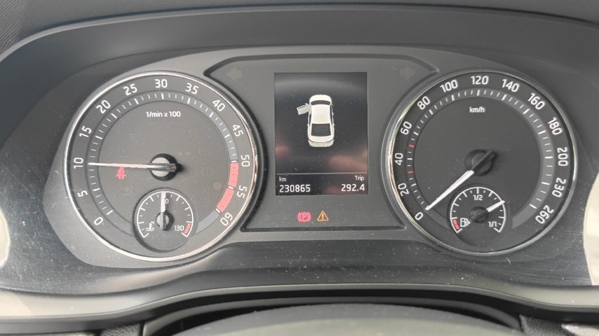 RABLJENO VOZILO ŠKODA OCTAVIA 2,0 TDI Mehanički mjenjač DIESEL 224406