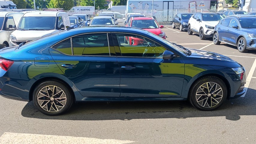 RABLJENO VOZILO ŠKODA OCTAVIA 2.0 TDI Mehanički mjenjač DIESEL 224229