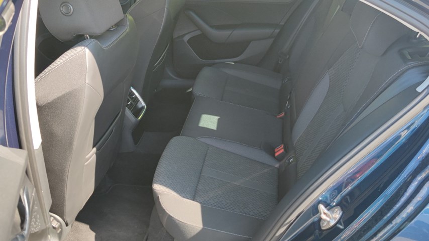RABLJENO VOZILO ŠKODA OCTAVIA 2.0 TDI Mehanički mjenjač DIESEL 224229