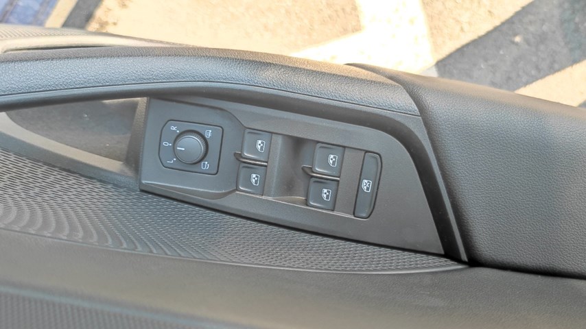 RABLJENO VOZILO ŠKODA OCTAVIA 2.0 TDI Mehanički mjenjač DIESEL 224229