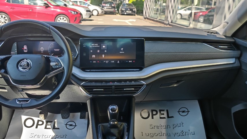 RABLJENO VOZILO ŠKODA OCTAVIA 2.0 TDI Mehanički mjenjač DIESEL 224229