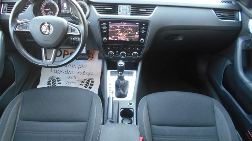 RABLJENO VOZILO ŠKODA OCTAVIA COMBI 1.6 TDI AMBITION DSG Automatski mjenjač DIESEL 81105