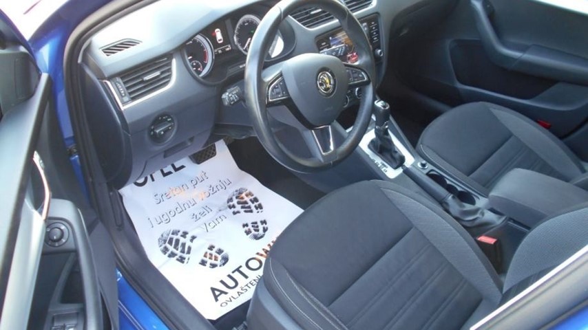 RABLJENO VOZILO ŠKODA OCTAVIA COMBI 1.6 TDI AMBITION DSG Automatski mjenjač DIESEL 81105