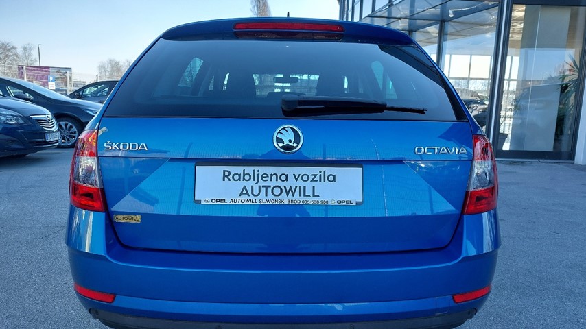 RABLJENO VOZILO ŠKODA OCTAVIA COMBI 1.6 TDI AMBITION DSG Automatski mjenjač DIESEL 81105