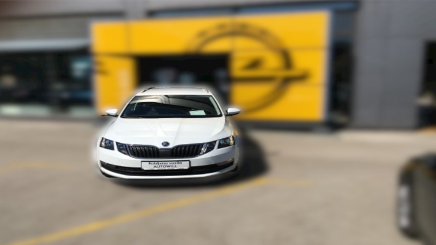 RABLJENO VOZILO ŠKODA OCTAVIA COMBI 1,6 TDI EDITION DIESEL 222703