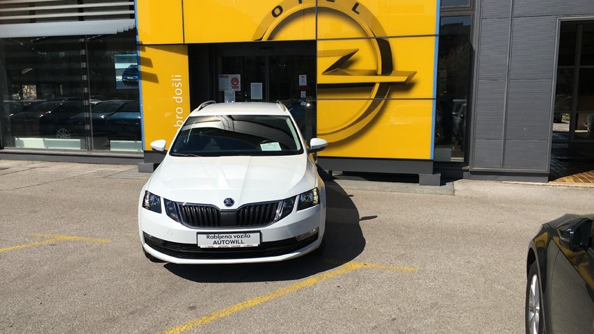 RABLJENO VOZILO ŠKODA OCTAVIA COMBI 1,6 TDI EDITION DIESEL 222703