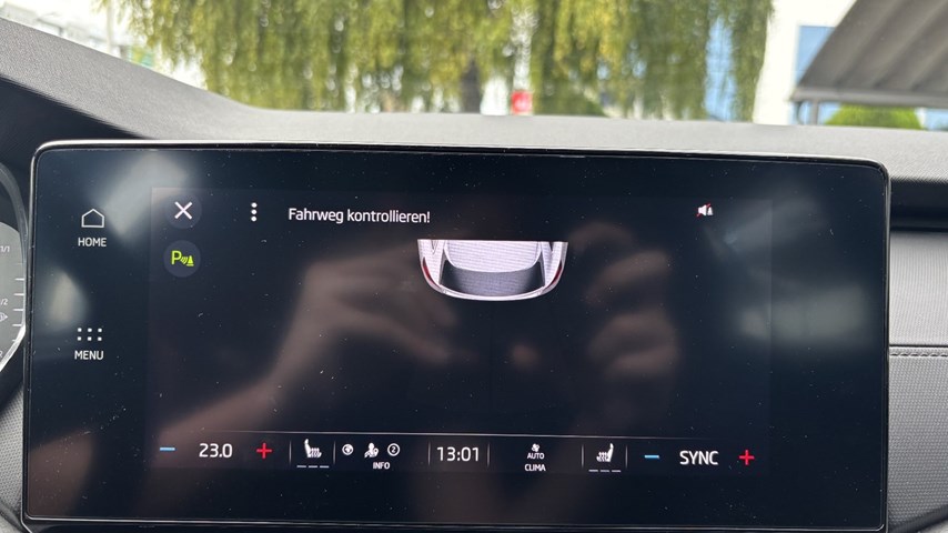 RABLJENO VOZILO ŠKODA OCTAVIA COMBI 2,0 TDI AT Automatski mjenjač DIESEL 100245