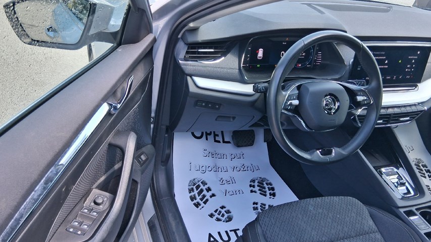 RABLJENO VOZILO ŠKODA OCTAVIA COMBI CLEVER 2,0 TDI AT Automatski mjenjač DIESEL 100230