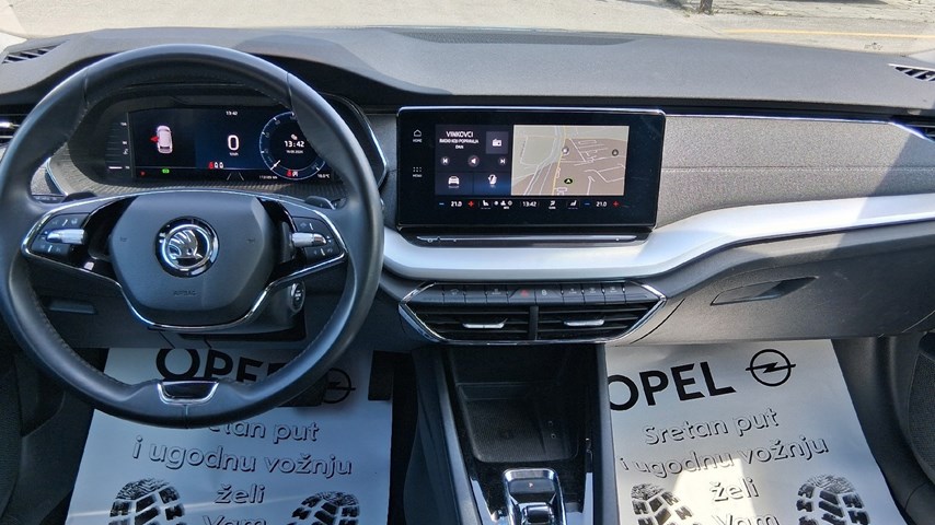 RABLJENO VOZILO ŠKODA OCTAVIA COMBI CLEVER 2,0 TDI AT Automatski mjenjač DIESEL 100230