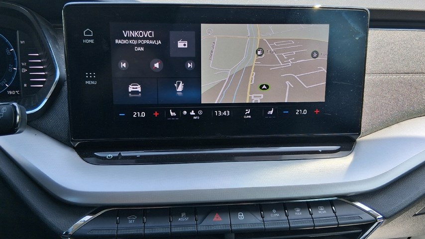 RABLJENO VOZILO ŠKODA OCTAVIA COMBI CLEVER 2,0 TDI AT Automatski mjenjač DIESEL 100230