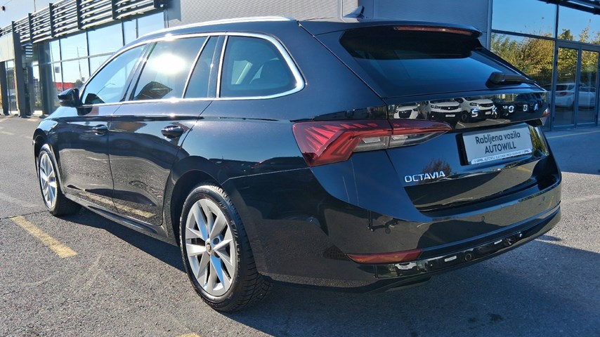 RABLJENO VOZILO ŠKODA OCTAVIA COMBI CLEVER 2,0 TDI Mehanički mjenjač DIESEL 100242