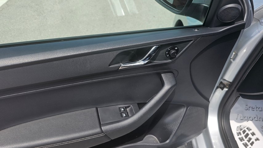 RABLJENO VOZILO ŠKODA RAPID AMBITION 1,4 TDI Mehanički mjenjač DIESEL 224409