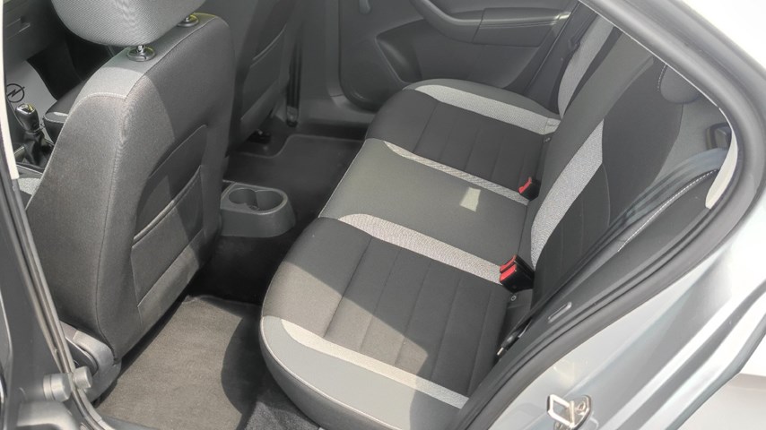 RABLJENO VOZILO ŠKODA RAPID AMBITION 1,4 TDI Mehanički mjenjač DIESEL 224409