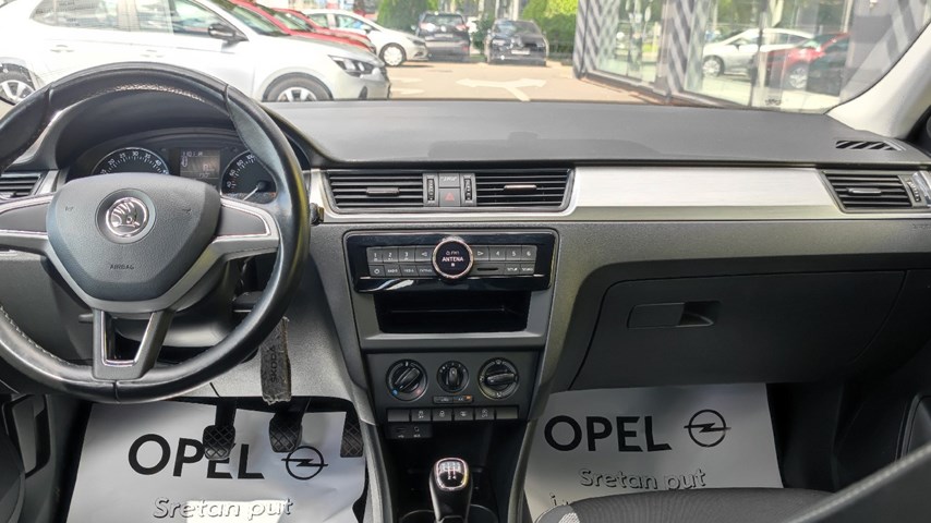 RABLJENO VOZILO ŠKODA RAPID AMBITION 1,4 TDI Mehanički mjenjač DIESEL 224409