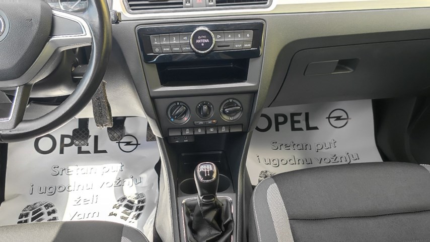 RABLJENO VOZILO ŠKODA RAPID AMBITION 1,4 TDI Mehanički mjenjač DIESEL 224409