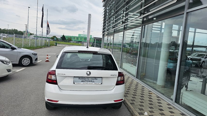 RABLJENO VOZILO ŠKODA RAPID SPACEBACK 1,4 TDI Mehanički mjenjač DIESEL 224408