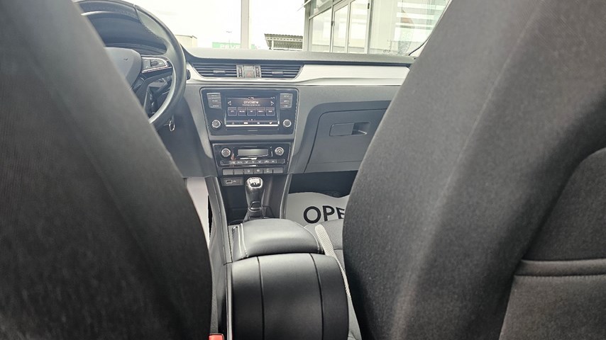 RABLJENO VOZILO ŠKODA RAPID SPACEBACK 1,4 TDI Mehanički mjenjač DIESEL 224408