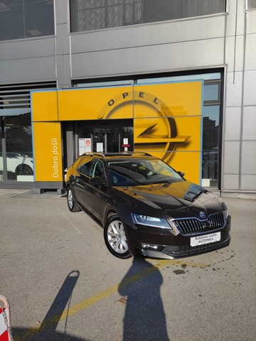 RABLJENO VOZILO ŠKODA SUPERB COMBI 1.6 TDI DIESEL 222656