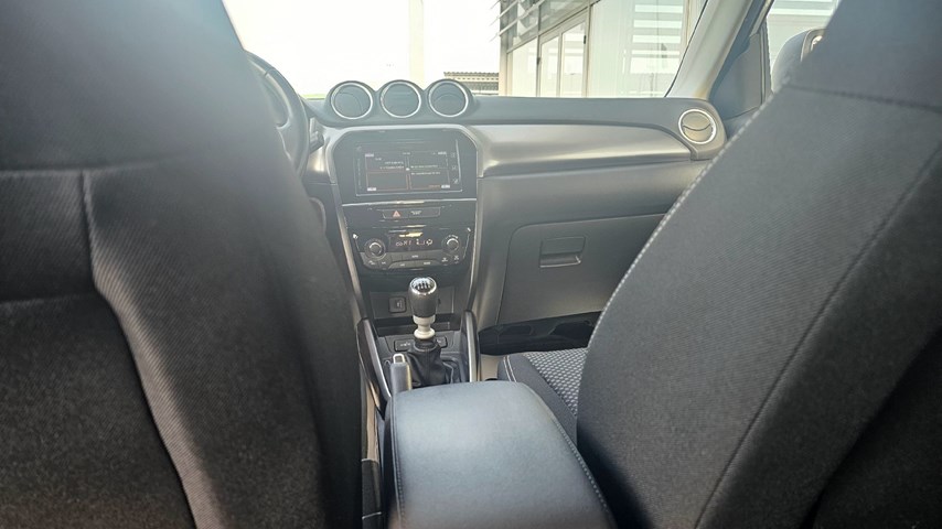 RABLJENO VOZILO SUZUKI VITARA 1,4 GL+ 2WD HYBRID Mehanički mjenjač BENZIN 224092