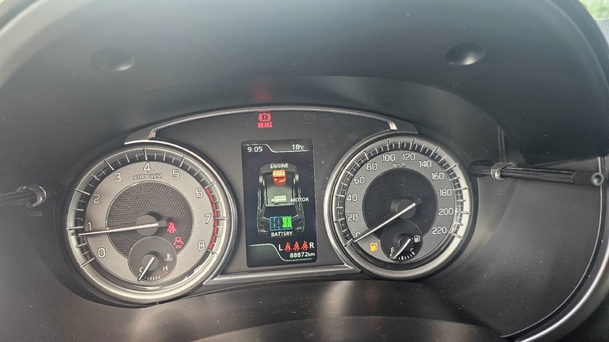 RABLJENO VOZILO SUZUKI VITARA 1,4 GL+ 2WD HYBRID Mehanički mjenjač BENZIN 224092