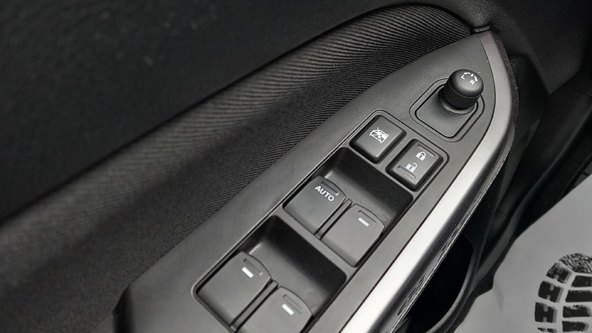 RABLJENO VOZILO SUZUKI VITARA 1,4 GL+ 2WD HYBRID Mehanički mjenjač BENZIN 224092