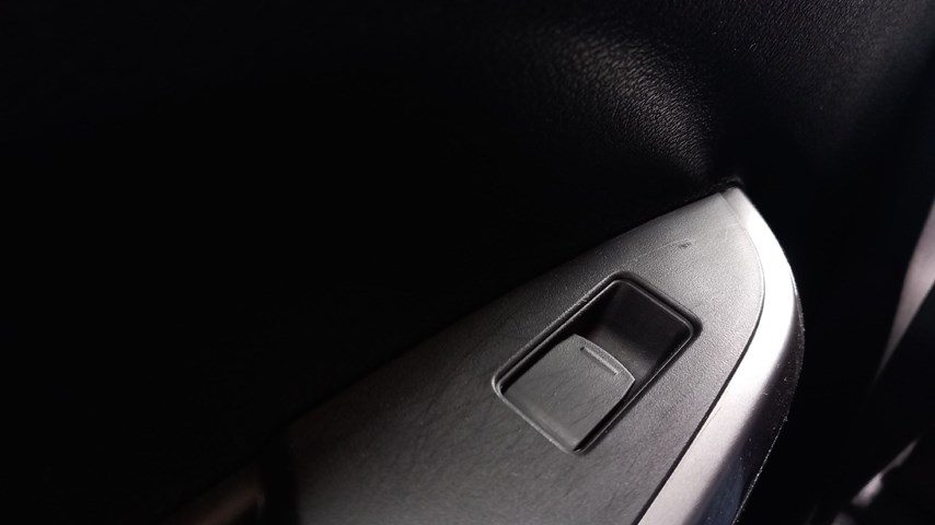 RABLJENO VOZILO SUZUKI VITARA 1,4 GL+ 2WD HYBRID Mehanički mjenjač BENZIN 224092