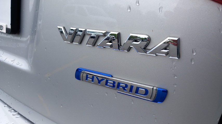 RABLJENO VOZILO SUZUKI VITARA 1,4 GL+ 2WD HYBRID Mehanički mjenjač BENZIN 224092