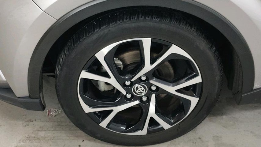 RABLJENO VOZILO TOYOTA C-HR 1,8 AT Automatski mjenjač BENZIN 100217