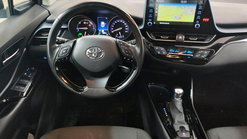 RABLJENO VOZILO TOYOTA C-HR 1,8 AT Automatski mjenjač BENZIN 100217