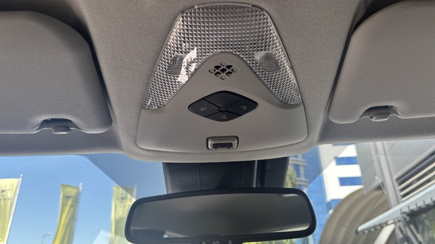 RABLJENO VOZILO TOYOTA C-HR 1,8 AT Automatski mjenjač BENZIN 100217