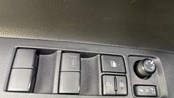 RABLJENO VOZILO TOYOTA COROLLA CROSS ACTIVE 2,0 AT Automatski mjenjač BENZIN 100248