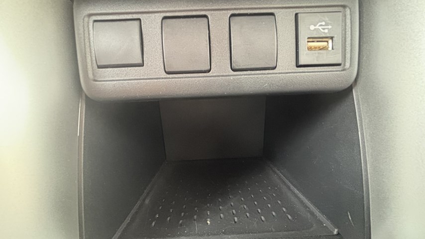 RABLJENO VOZILO TOYOTA COROLLA CROSS ACTIVE 2,0 AT Automatski mjenjač BENZIN 100248