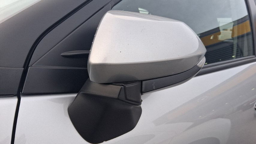 RABLJENO VOZILO TOYOTA YARIS CROSS COOL 1,5 HIBRID Automatski mjenjač BENZIN 224496